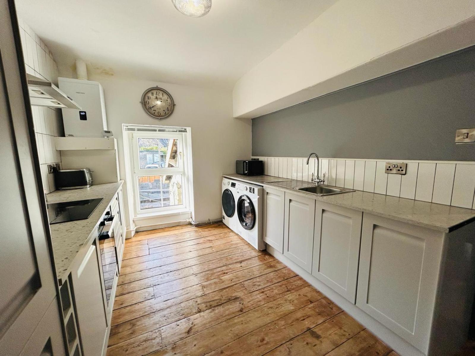 Dolgellau Grand Heights Apt 외부 사진